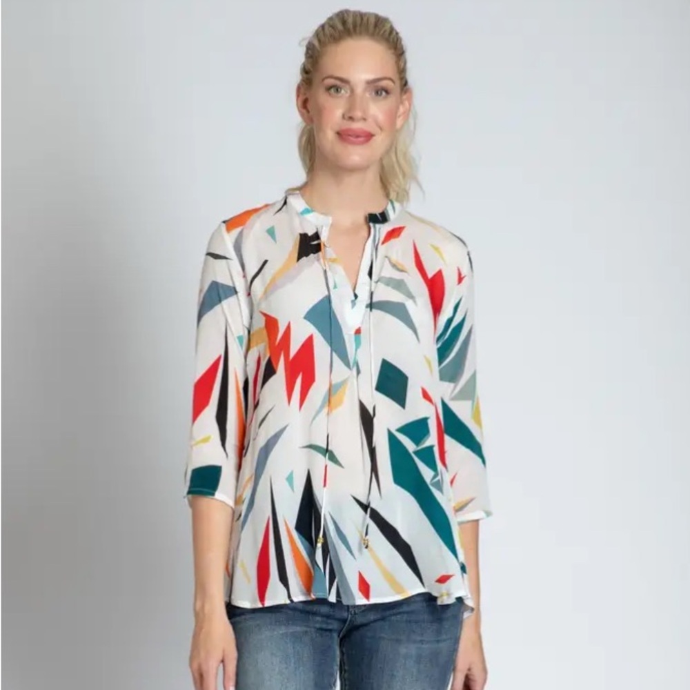 APNY Colorful Geometric Women's Top NEW
